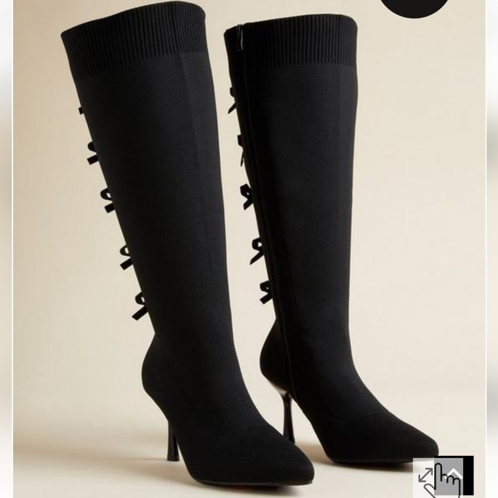 Bow Back Stilleto Knee Boots